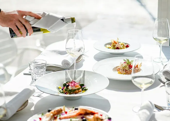 Diamma Conference & מלון 5*