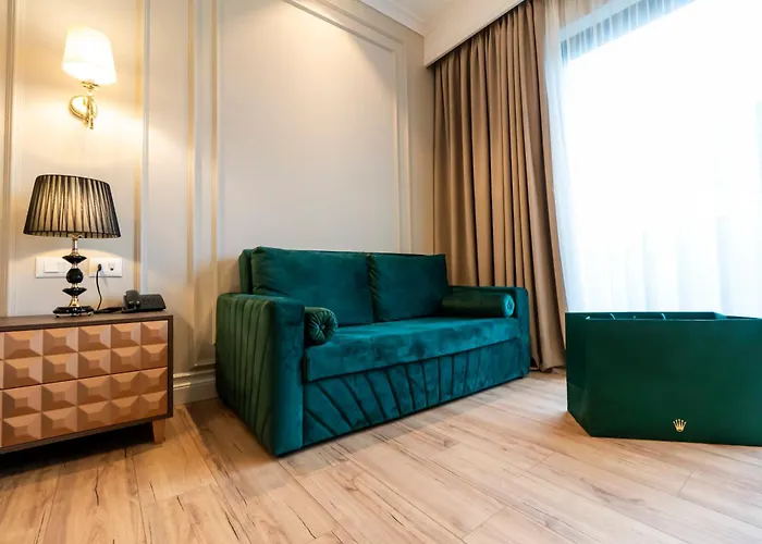 Diamma Conference & מלון