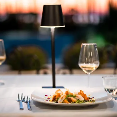 Diamma Conference & Hotel 5*