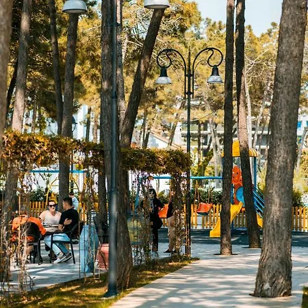 Diamma Conference&spa 5* Kryemëdhej