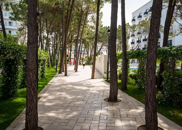 Hotel Diamma Conference & Kryemedhej