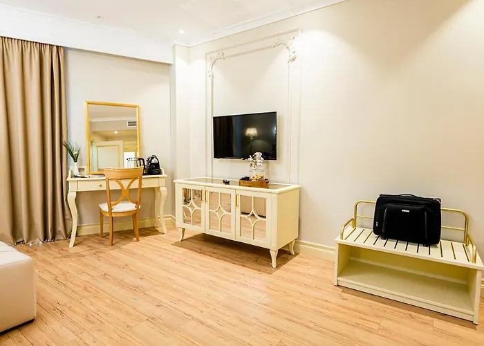 Diamma Conference & Hotel Kryemedhej